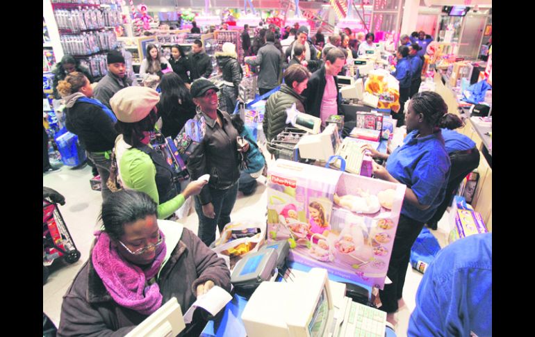 BLACK FRIDAY. En Estados Unidos cada año se incrementan las ventas después del día de Acción de Gracias. GETTY IMAGES  /