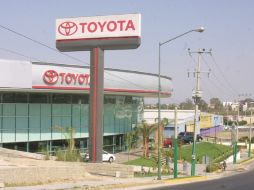 Toyota informó a la Cofemer que invertirá 300 millones de dólares en los próximos tres años. ARCHIVO  /