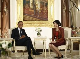 El presidente Barack Obama (izq), con la primer ministro tailandés, Shinawatra Yingluck (der). AFP  /