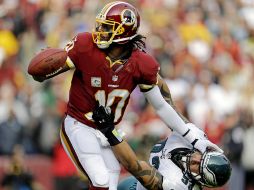 Robert Griffin da muestra de que será uno de los mariscales estelares de la NFL. AP  /