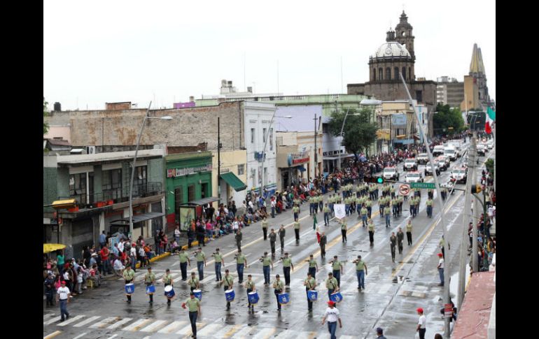 Los cierres en el Centro serán por 16 de Septiembre y Alcalde, desde el tramo de la Estación del Ferrocarril a la Normal. ARCHIVO  /