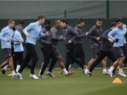 El ManCity se encuentra entrenanado para llegar en su mejor condición al partido contra el Real Madrid. AP  /