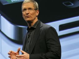 Cook, de 52 años quedó a cargo de Apple después del fallecimiento de Steve Jobs. ARCHIVO  /