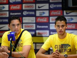 Los americanistas Moisés Munoz (i) y Diego Reyes (d) en conferencia de prensa previo al duelo ante Toluca. MEXSPORT  /