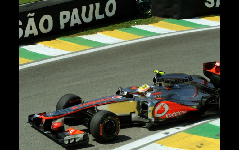 Lewis paró los cronómetros en su mejor giro con un tiempo de un minuto. AFP  /