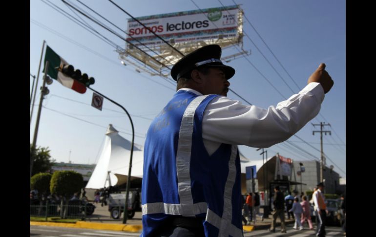 Vialidad cubre la zona desde Topacio, hasta Avenida Arboledas; y de Tonanzin hasta Faro y lo que corresponde Isla Barlovento.  /