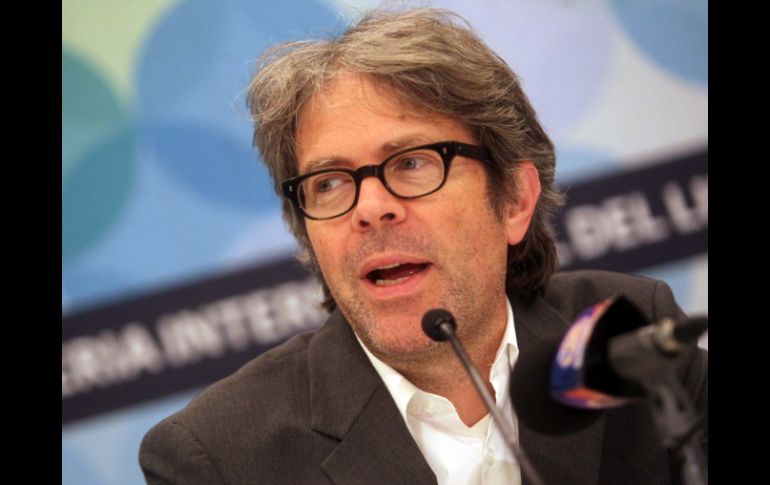 El escritor estadounidense, Jonathan Franzen, es considerado una de las cartas fuertes de la FIL 2012.  /