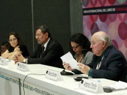 Élmer Mendoza, Federico Campbell, Antonio Ortuño y Adriana Jiménez rinden homenaje al escritor mexicano.  /