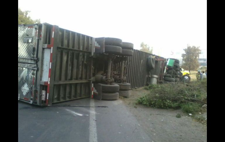 Por el accidente se generó un gran caos vial en la zona.  /