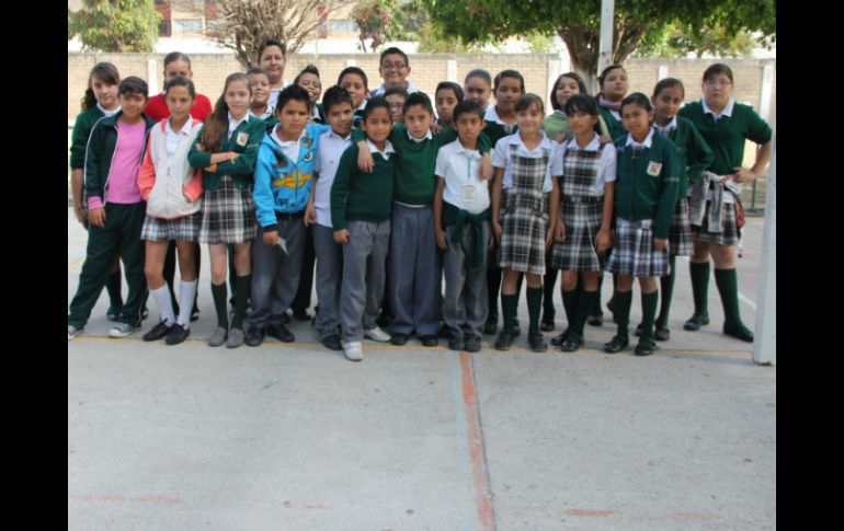 Los alumnos del grupo 5°A de las escuela Federal 1° de Mayo, llevaron a cabo este muy informativo Taller de Pingo.  /