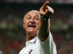 Diferentes medios apuntan a que Scolari (foto) será el sustituto de Mano Menezes. ARCHIVO  /