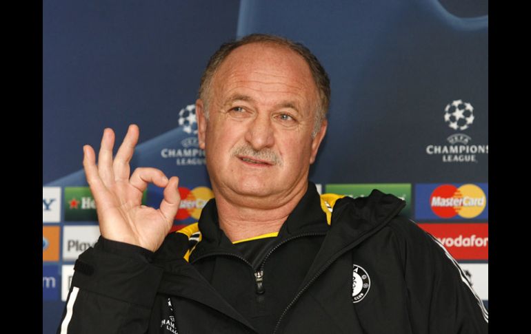 Luiz Felipe Scolari sería el nuevo timonel del seleccionado brasileño a partir de mañana. AFP  /