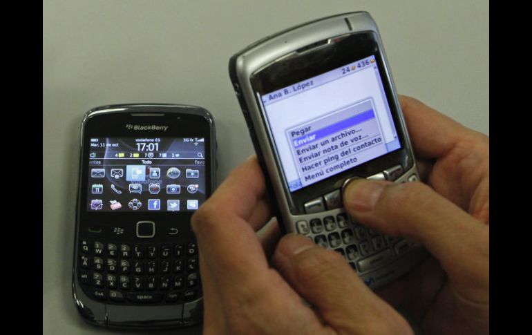 Analistas consideran que el fabricante de BlackBerry probablemente buscaría un acuerdo de regalías con Nokia. ARCHIVO  /