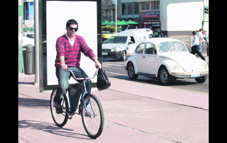 CENTRO DE GUADALAJARA. El préstamo de bicicletas por parte de varias organizaciones es una de las opciones para los tapatíos.  /