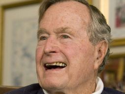 El expresidente de EU George H. W. Bush se encuentra ingresado en un hospital de Houston. REUTERS  /