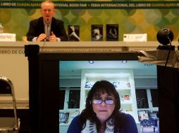 E. J. James participó en la Feria Internacional del Libro en Guadalajara a través de una videoconferencia.  /