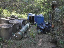 Entre lo encontrado hay dos reactores tres congeladores, ocho secadoras, ocho tanques de gas y dos cisternas de plástico. ARCHIVO  /