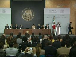 Enrique Peña Nieto durante la ceremonia realizada en la residencia oficial de Los Pinos. ESPECIAL  /