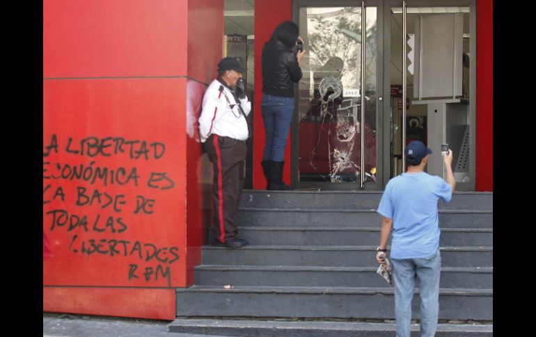 Un grupo de manifestantes dañó edificios del Centro de la Ciudad de México. EL UNIVERSAL  /