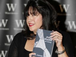 La novela es la más vendida de todos los tiempos en las librerías británicas. En la imagen la autora, E.L.James. ARCHIVO  /