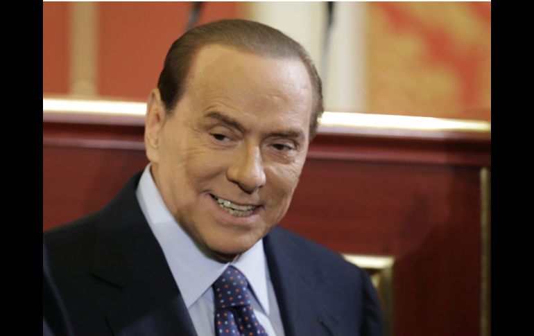 Después de negarlo por varios meses, Berlusconi busca regresar a la política. ARCHIVO  /