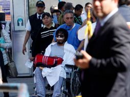 Juan Uriel Sandoval sale del hospital; durante mensaje a los medios pide justicia y la liberación de detenidos. EL UNIVERSAL  /