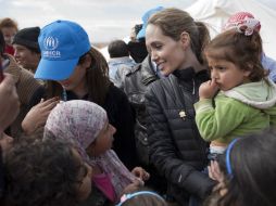 Desde la última visita de Jolie en septiembre, el número de refugiados registrados en la región ha aumentado en más de 200 mil. AFP  /