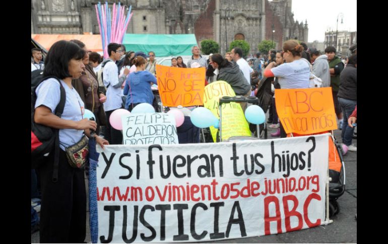 Una de las manifestaciones realizadas por deudos. ARCHIVO  /