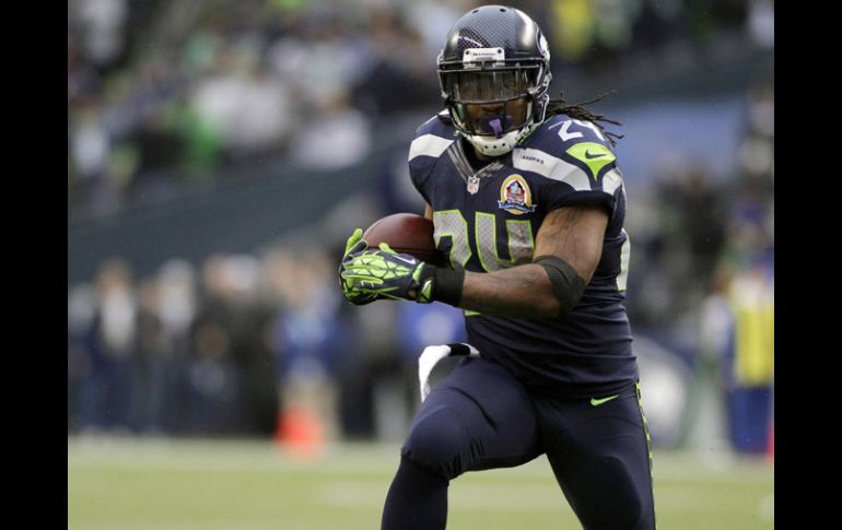 Marshawn Lynch fue la estrella ofensiva de los Halcones Marinos. REUTERS  /