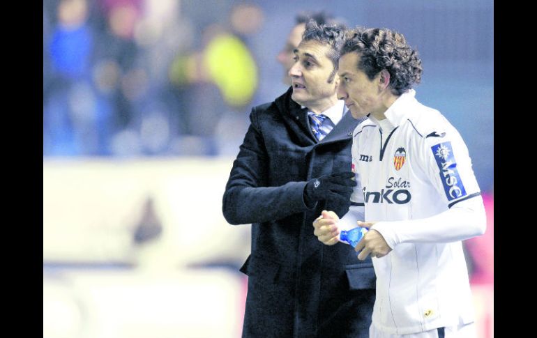 el técnico Ernesto Valverde mandó a la cancha al tapatío Andrés Guardado a jugar los últimos minutos, para sellar el resultado. EFE  /