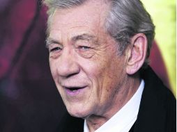 Activo. El reciente trabajo de Ian McKellen se verá en la pantalla al estrenarse la cinta ''El Hobbit''. REUTERS  /