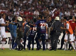 Los jugadores del Tigre se quejaron de agresiones del personal de seguridad del estadio durante el entretiempo. REUTERS  /