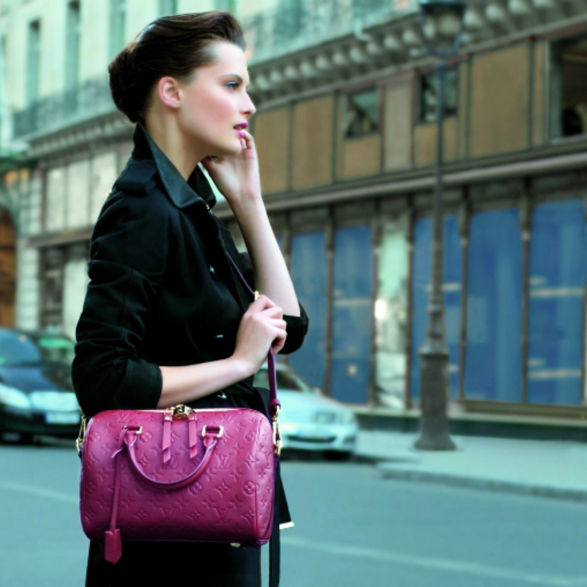 Louis Vuitton se va de viaje con las mejores modelos y su bolso Alma