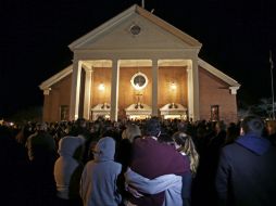 Imagen de una Iglesia Metodista, donde cientos se reúnen para hacer oración tras el tiroteo. AP  /