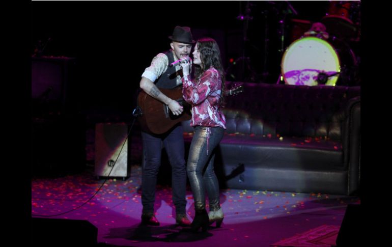 Gracias a ''Corre'' el dúo Jesse y Joy logró nominación al Grammy ''Mejor Álbum Pop Latino''. ARCHIVO  /