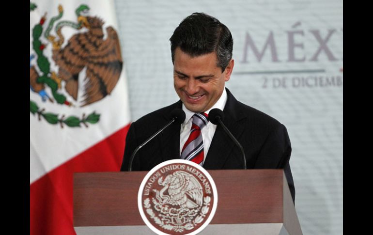 El presidente Enrique Peña Nieto sostiene un encuentro privado con los gobernadores. ARCHIVO  /