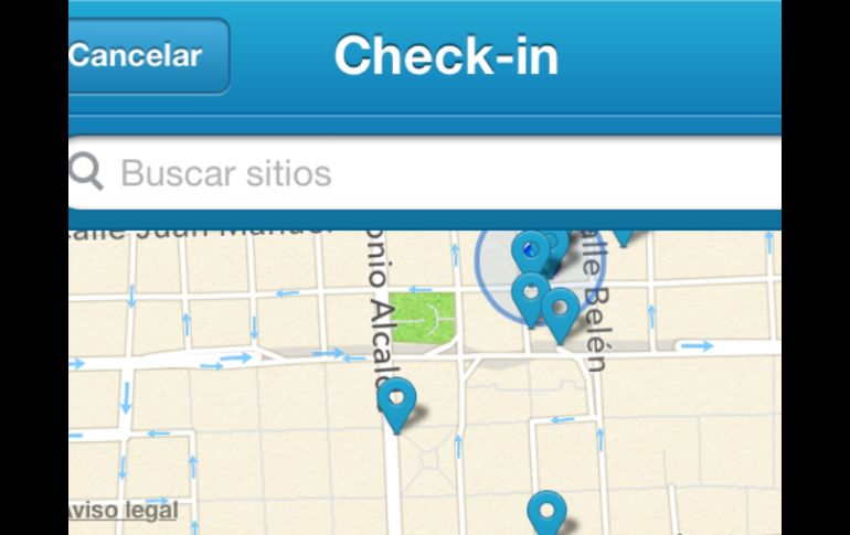 Apple quiere negociar con Foursquare Labs para integrar datos locales a su aplicación de mapas. ESPECIAL  /