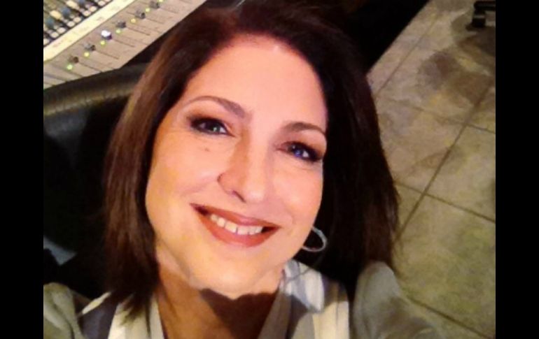 Gloria Estefan aprovecha las redes sociales para tener informados a sus seguidores. EFE  /