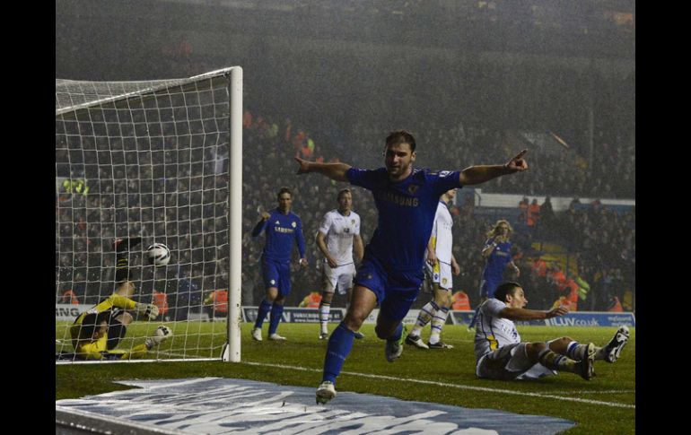 Branislav Ivanovic anotó en el minuto 64 del partido con un certero remate de cabeza. REUTERS  /