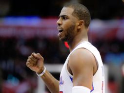 Chris Paul aportó 10 puntos y 12 asistencias con las que superó la marca de las cinco mil. AP  /