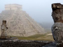 En las redes sociales hay bromas, puntos de vista e incluso fotos de quien ya tomó previsiones, “por si algo pasa”. ARCHIVO  /