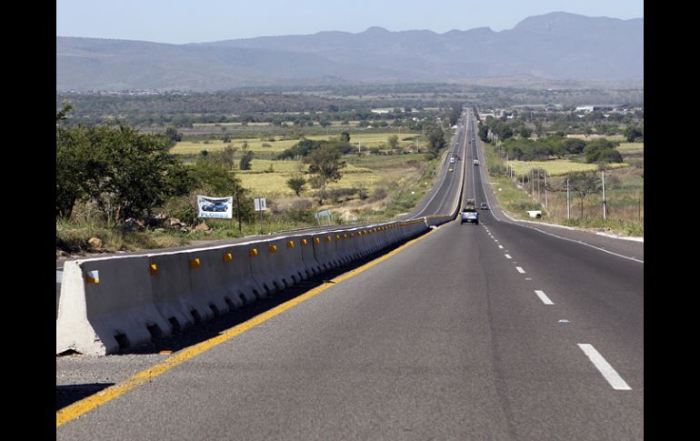 En infraestructura carretera, Jalisco recibirá mil 250 millones de pesos para proyectos importantes. ARCHIVO  /