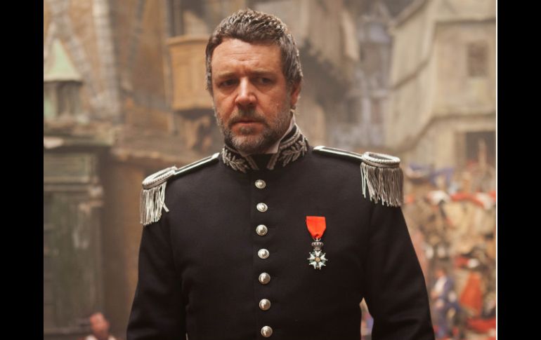 Crowe interpreta al inspector Javert de la aclamada novela de Víctor Hugo.  /