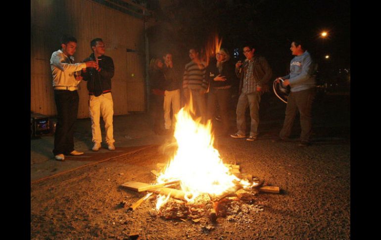 Recomiendan no prender fogatas en estas fechas para prevenir percances. ARCHIVO  /