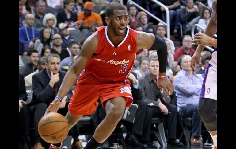 Chris Paul conseguió 17 tantos, 13 asistencias, 5 recuperaciones de balón y capturó un rebote AP  /