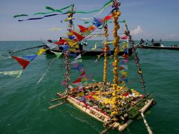 Se esperan eventos en honor a las víctimas como esta ofrenda hecha durante el tercer aniversario. ARCHIVO  /