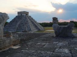 Las zonas arqueológicas del área maya fueron visitadas por el supuesto mito del fin del mundo. ARCHIVO  /