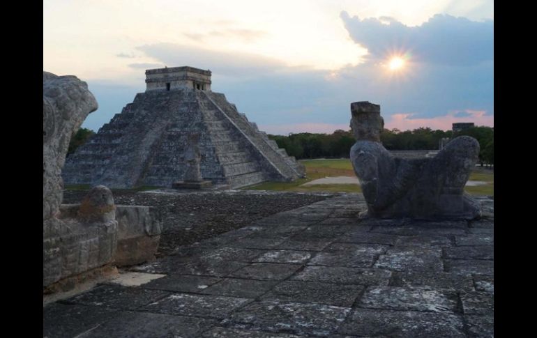 Las zonas arqueológicas del área maya fueron visitadas por el supuesto mito del fin del mundo. ARCHIVO  /