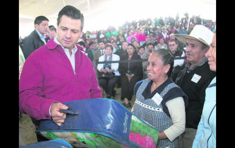 El Presidente dio inicio a Jornada Invernal de Prevención en Tlaxcala, donde dijo que se pondrá en los zapatos de la gente.EL UNIVERSAL  /