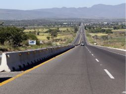 De los tres proyectos, uno contempla la amplicación de carreteras para el sistema de transporte masivo. ARCHIVO  /